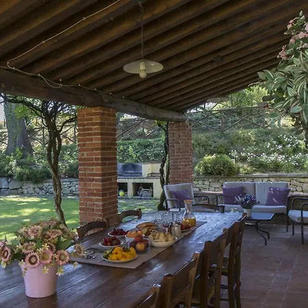 Del Monte Villa *
